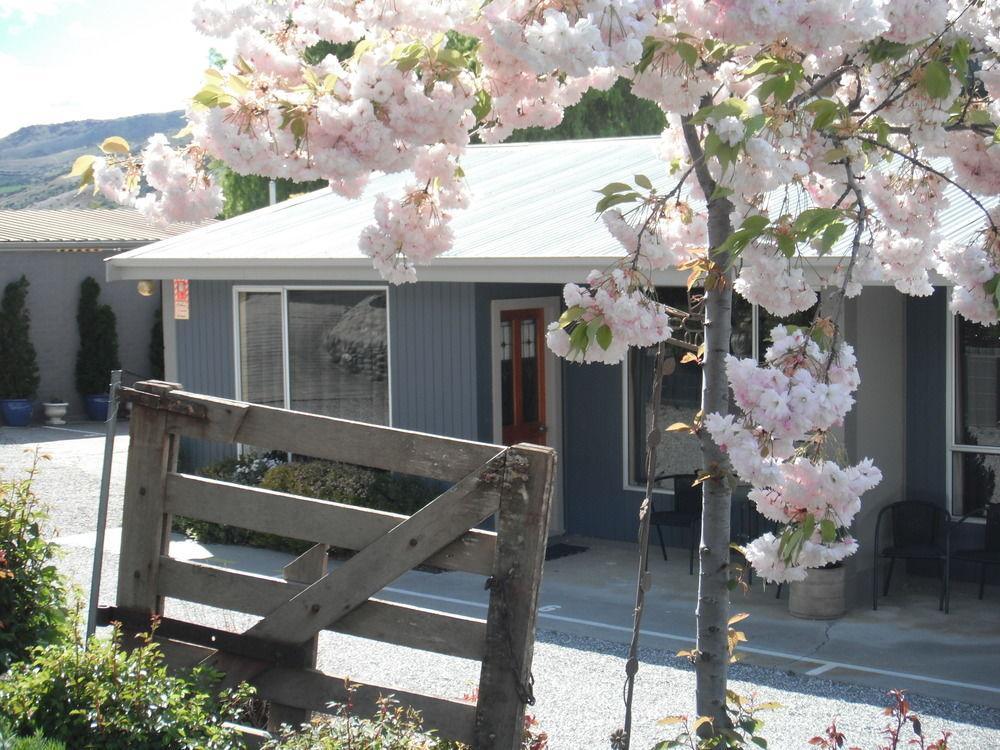 Central Gateway Motel Cromwell Esterno foto