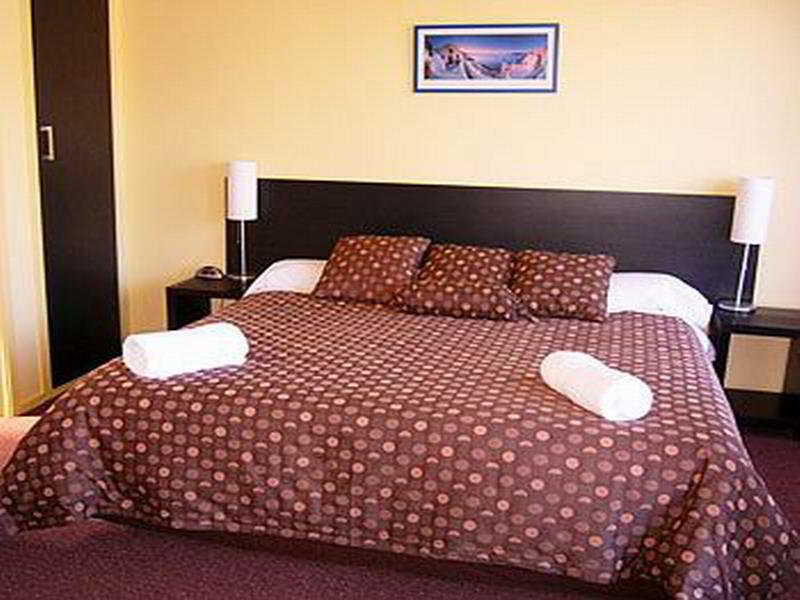 Central Gateway Motel Cromwell Esterno foto